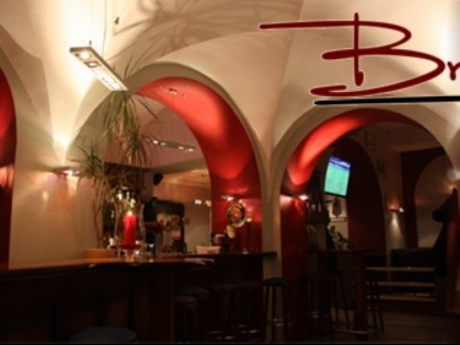 照片: Br&amp;uuml;hl 7